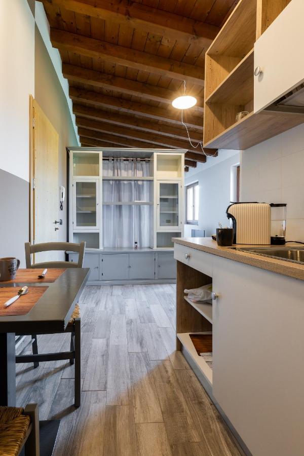 Angolo Nascosto Apartments San Fiorano エクステリア 写真